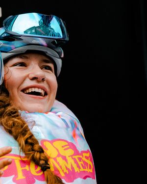 Image post by @wmncycling on Instagram