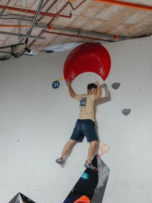Image post by @suprclimbing on Instagram