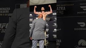 Video post by @ufc on YouTube
