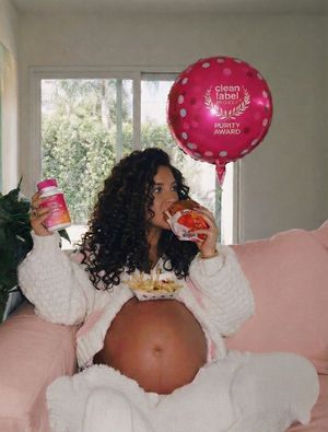 Image post by @pinkstork on Instagram