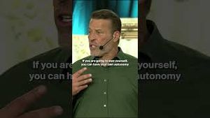 Video post by @tonyrobbinslive on YouTube