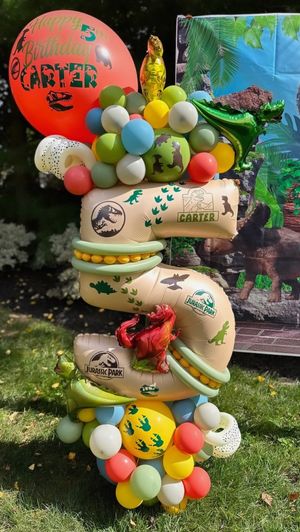 Video post by @balloons_by_victoria_dz on Instagram