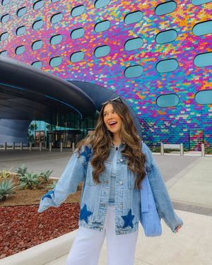 Image post by @emilynels8 on Instagram