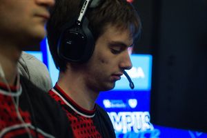 Image post by @RedhawksGG on Twitter