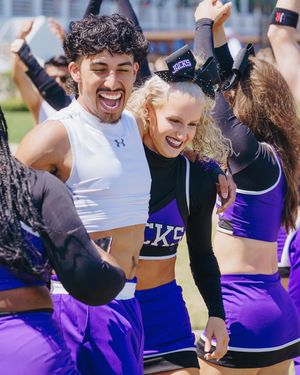 Image post by @sfa_cheer_ on Instagram