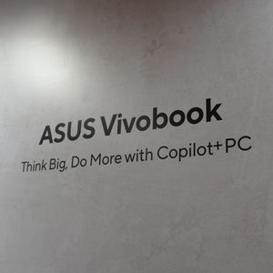 Image post by @asus on Instagram