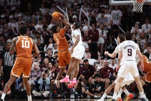 Image post by @aggiembk on Twitter