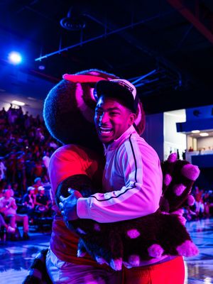 Image post by @faufootball on Instagram