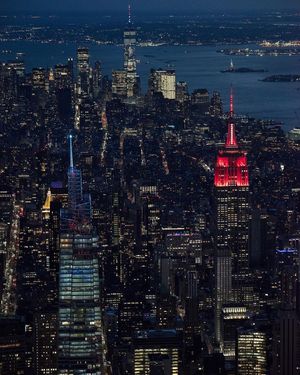 Image post by @empirestatebldg on Instagram