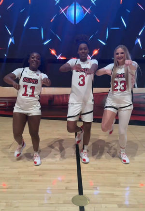 Video post by @semoredhawks on TikTok