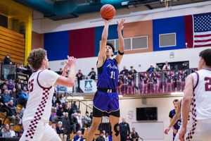 Image post by @oregonsportsphotos on Instagram