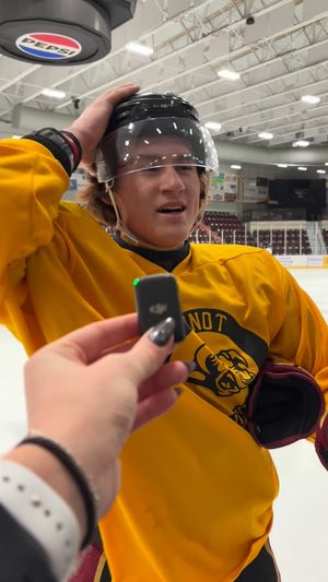 Video post by @TaurosHockey on Facebook