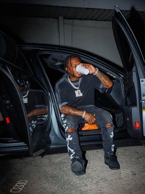 Image post by @iam10percent on Instagram