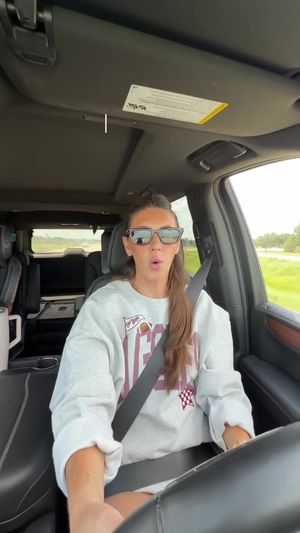 Video post by @chelswaterwall on TikTok