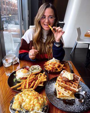 Image post by @everything_delish on Instagram