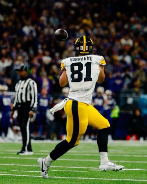 Image post by @HawkeyeFootball on Twitter/X