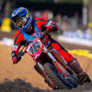 Image post by @lorettalynnmx on Instagram