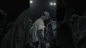 Video post by @anuelaa on YouTube
