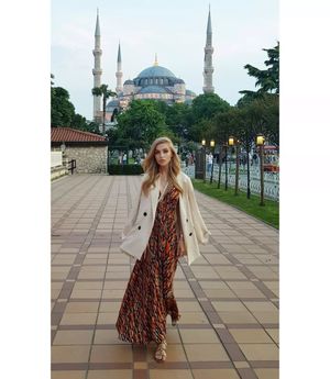 Image post by @alenaettea on Instagram