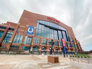 Image post by @coltscommunity on Twitter