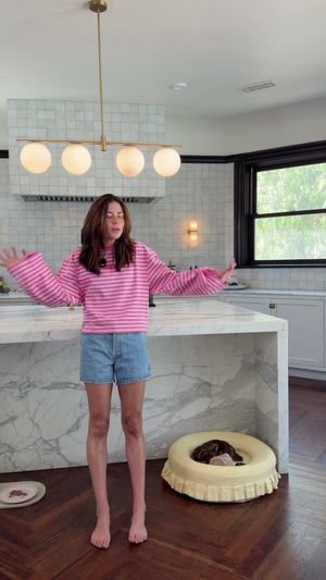 Video post by @victoriaparis on TikTok