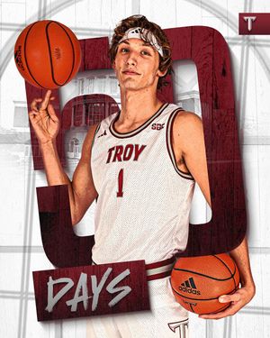 Image post by @troymenshoops on Instagram