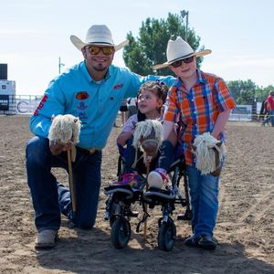 Image post by @mandanrodeo on Instagram
