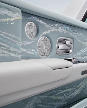 Image post by @rollsroycecars on Instagram