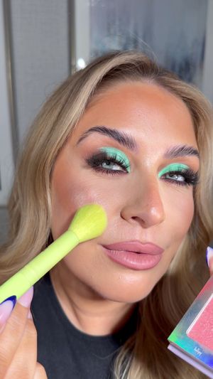 Video post by @beckymorganmakeup on TikTok