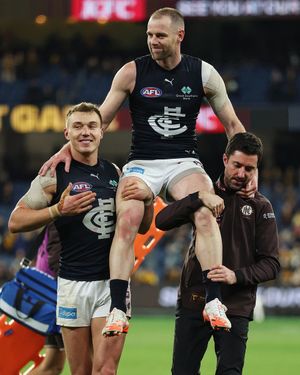 Image post by @AFL on Twitter/X
