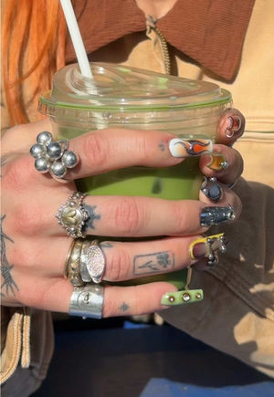 Video post by @laurenbadenhoop on TikTok