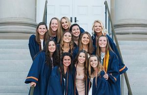 Image post by @CuseWRowing on Twitter