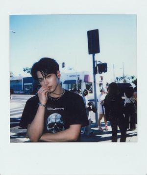 Image post by @smfksmfk on Instagram