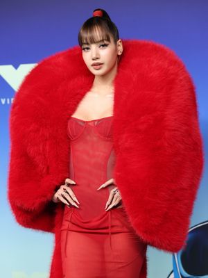 Image post by @voguetaiwan on Instagram