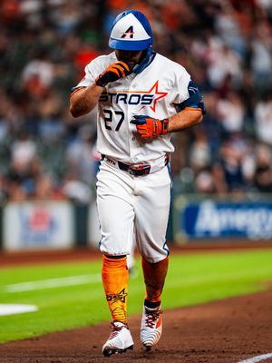 Image post by @astros on Instagram