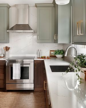 Image post by @cambriasurfaces on Instagram