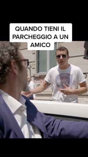 Video post by @il_milanese_imbruttito on TikTok