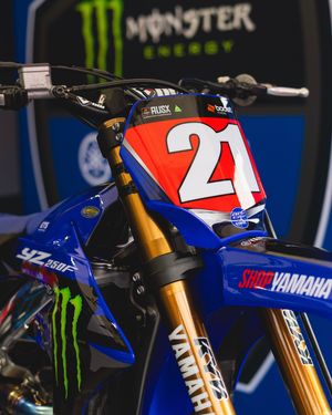 Image post by @yamahamotoraus on Instagram