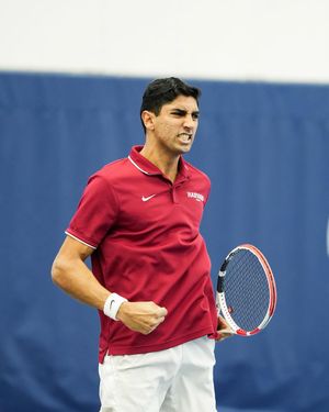 Image post by @harvardmenstennis on Instagram