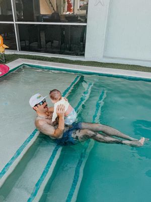 Image post by @devincarvajal on Instagram