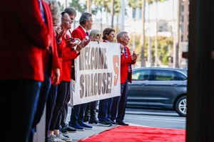 Image post by @holidaybowl on Instagram