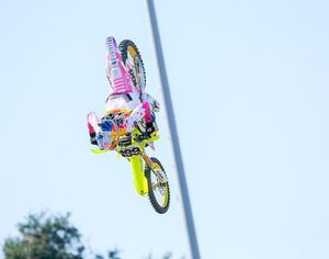 Image post by @racerxonline on Instagram