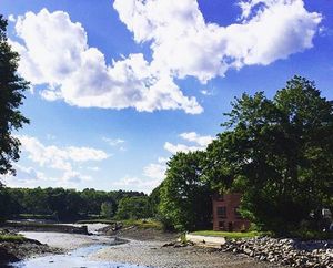 Image post by @themainemag on Instagram