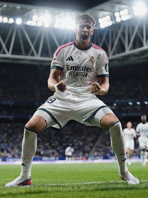 Image post by @football__hqs on Instagram