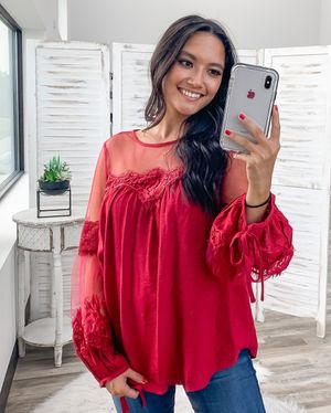 Image post by @shopfillyflair on Instagram