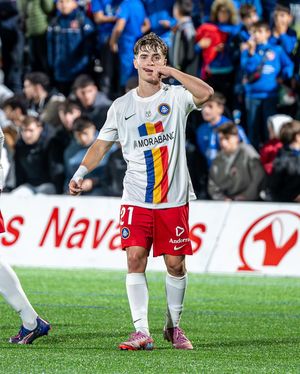 Image post by @fcandorra on Instagram