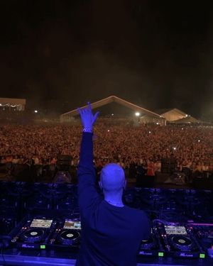 Image post by @chrislake on Instagram