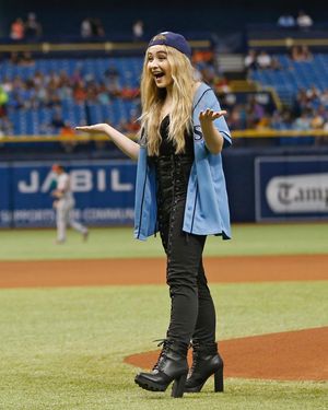 Image post by @tropicanafield on Instagram