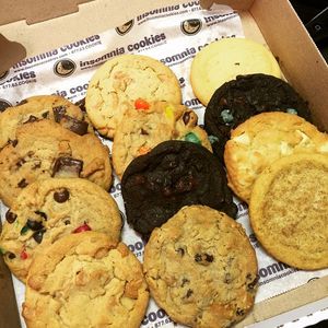 Image post by @insomniacookies on Instagram