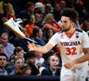 Image post by @uvamenshoops on Instagram